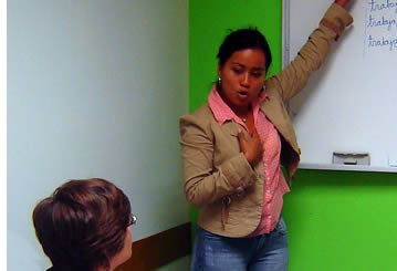 Janeth, Spanisch Lehrer der Habla Ya Language Center